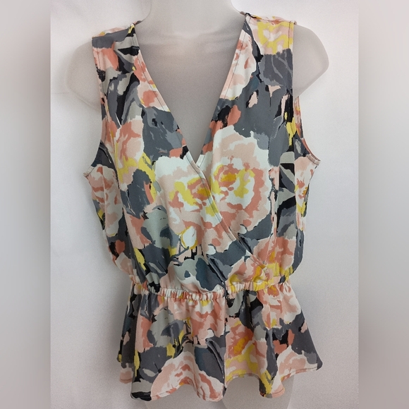 2/$30Spring Ready LOFT Butterly Floral Sleeveless Wrap Top Preppy Clueless(#819) - Picture 1 of 9